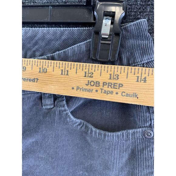 St John’s Bay Women’s Corduroy Pants Straight Fit Bootcut Gray Size 6 P - Picture 4 of 16